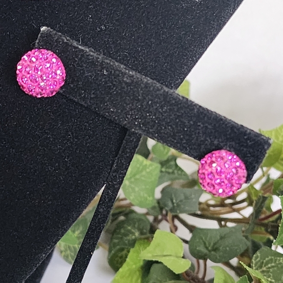 Silver Choker Necklace with Fuchsia Pink Dyed Agate Pendant Earrings Set - Picture 4 of 9